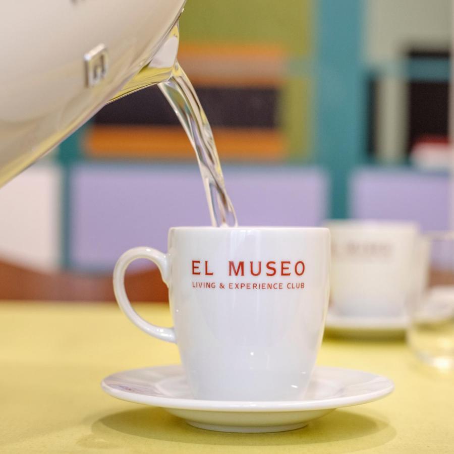 Graffiti Suites El Museo マラガ エクステリア 写真
